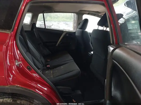 2T3RFREV2HW629684 2017 TOYOTA RAV 4 - Image 8