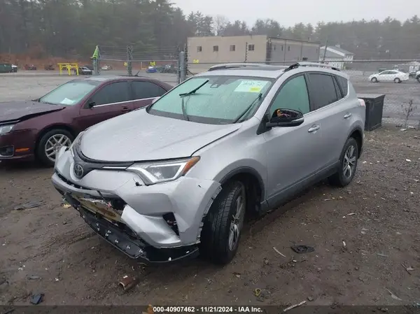 2T3RFREV2HW633122 2017 TOYOTA RAV 4 - Image 2