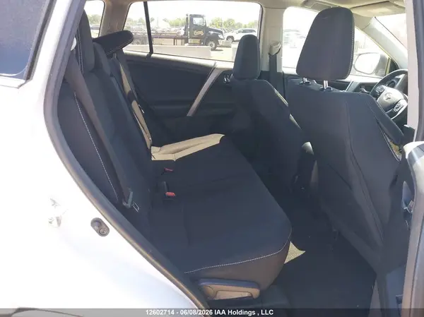 2T3RFREV2HW640572 2017 TOYOTA RAV 4 - Image 8