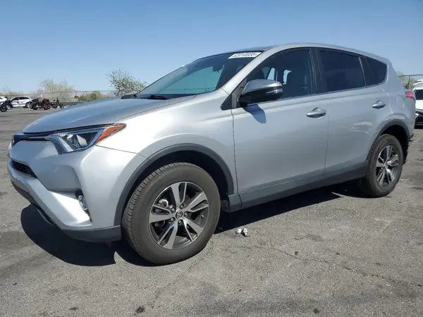 2T3RFREV2HW643097 2017 TOYOTA RAV 4 - Image 1