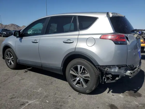 2T3RFREV2HW643097 2017 TOYOTA RAV 4 - Image 2