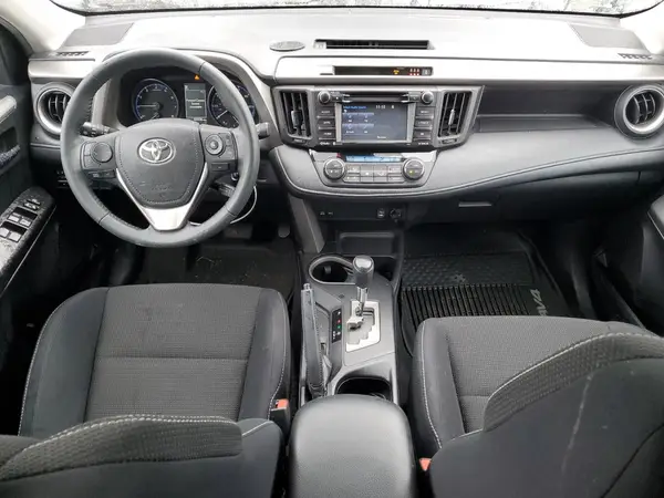 2T3RFREV2HW656786 2017 TOYOTA RAV 4 - Image 8