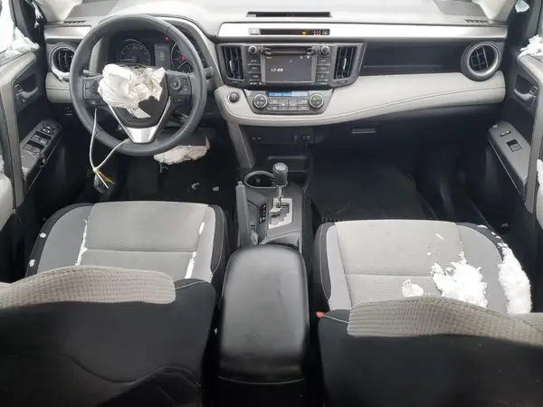 2T3RFREV2HW673684 2017 TOYOTA RAV 4 - Image 8