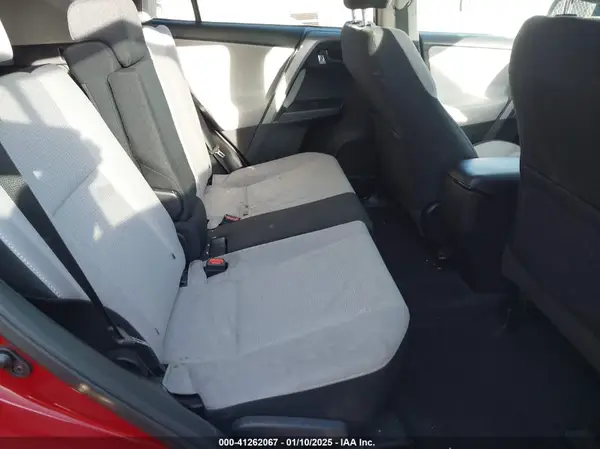 2T3RFREV2HW674317 2017 TOYOTA RAV 4 - Image 8