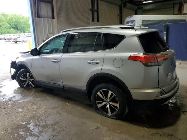2T3RFREV2HW674818 2017 TOYOTA RAV 4 - Image 2