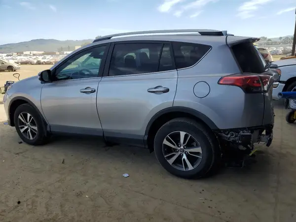 2T3RFREV2HW683826 2017 TOYOTA RAV 4 - Image 2
