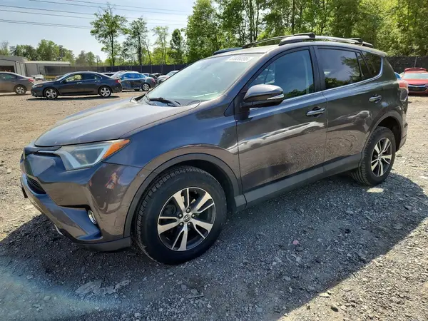 2T3RFREV2HW692302 2017 TOYOTA RAV 4 - Image 1