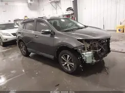2T3RFREV2HW692705 2017 TOYOTA RAV 4