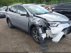 2T3RFREV2JW708374 2018 TOYOTA RAV 4