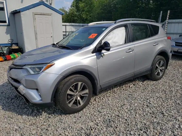 2T3RFREV2JW713980 2018 TOYOTA RAV 4 - Image 1