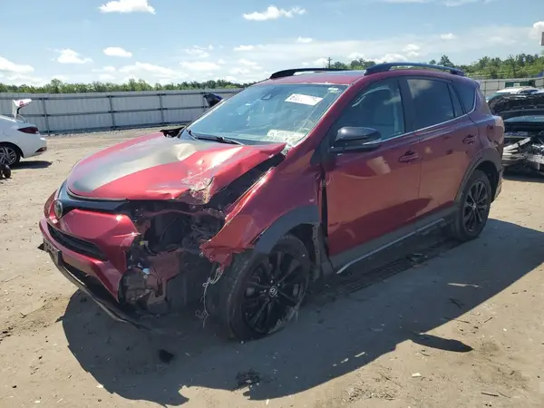 2T3RFREV2JW715356 2018 TOYOTA RAV 4 - Image 1