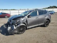 2T3RFREV2JW724235 2018 TOYOTA RAV 4