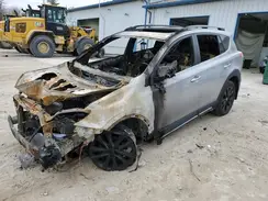 2T3RFREV2JW735686 2018 TOYOTA RAV 4