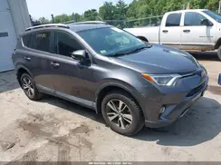 2T3RFREV2JW738510 2018 TOYOTA RAV 4