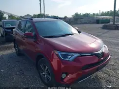 2T3RFREV2JW763262 2018 TOYOTA RAV 4