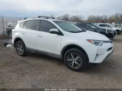 2T3RFREV2JW777906 2018 TOYOTA RAV 4