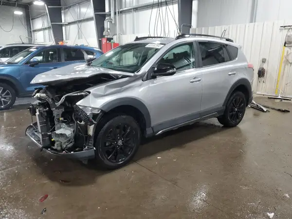 2T3RFREV2JW788162 2018 TOYOTA RAV 4 - Image 1