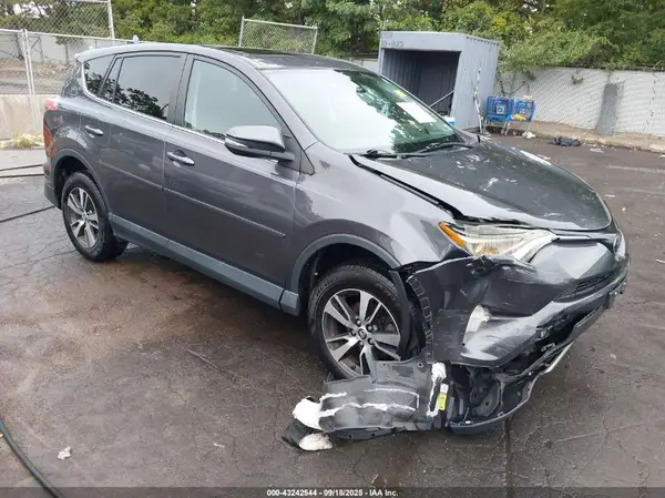 2T3RFREV2JW790087 2018 TOYOTA RAV 4 - Image 1