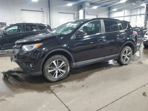 2T3RFREV2JW799405 2018 TOYOTA RAV 4 - Image 1