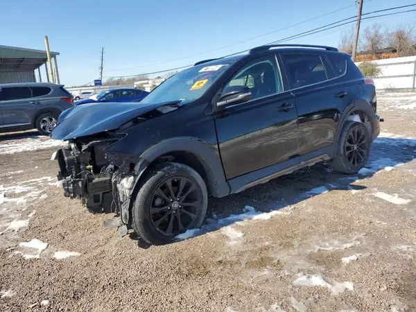 2T3RFREV2JW804022 2018 TOYOTA RAV 4 - Image 1