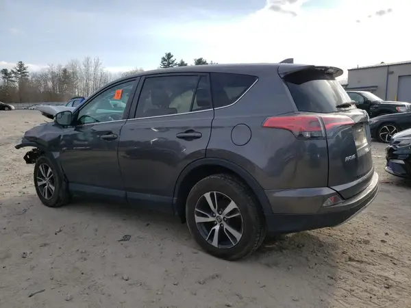 2T3RFREV2JW805543 2018 TOYOTA RAV 4 - Image 2