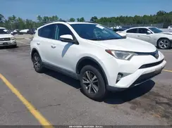 2T3RFREV2JW829292 2018 TOYOTA RAV 4