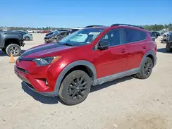 2T3RFREV2JW831897 2018 TOYOTA RAV 4