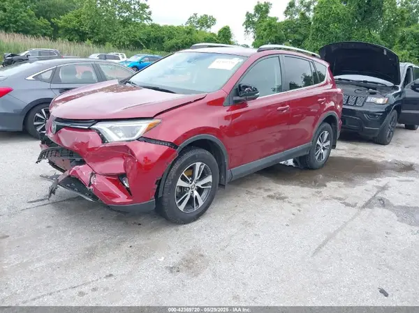 2T3RFREV2JW839921 2018 TOYOTA RAV 4 - Image 2