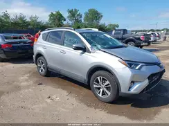 2T3RFREV2JW841152 2018 TOYOTA RAV 4