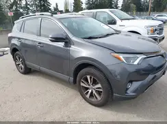 2T3RFREV2JW846691 2018 TOYOTA RAV 4