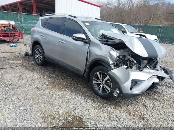 2T3RFREV3GW453890 2016 TOYOTA RAV 4 - Image 1