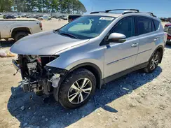 2T3RFREV3GW463903 2016 TOYOTA RAV 4