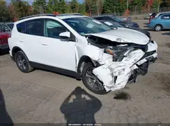 2T3RFREV3GW480443 2016 TOYOTA RAV 4
