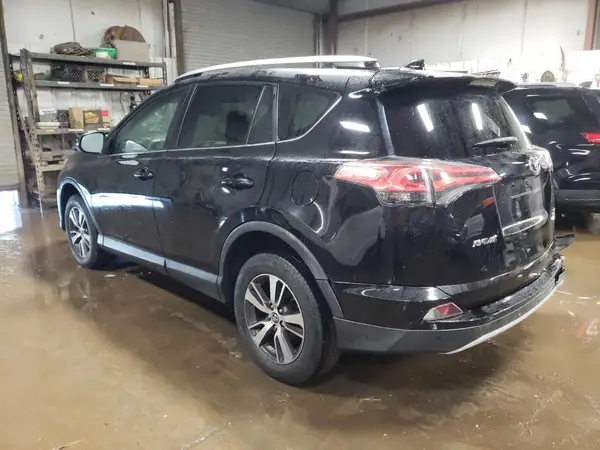 2T3RFREV3GW516910 2016 TOYOTA RAV 4 - Image 2