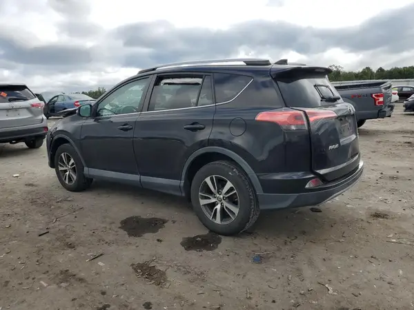 2T3RFREV3HW563162 2017 TOYOTA RAV 4 - Image 2