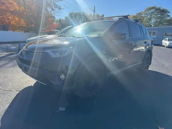 2T3RFREV3HW564151 2017 TOYOTA RAV 4 - Image 2