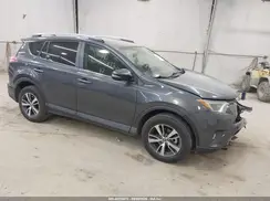 2T3RFREV3HW567020 2017 TOYOTA RAV 4