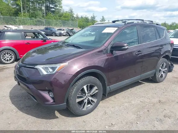 2T3RFREV3HW625286 2017 TOYOTA RAV 4 - Image 2