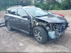 2T3RFREV3HW672141 2017 TOYOTA RAV 4
