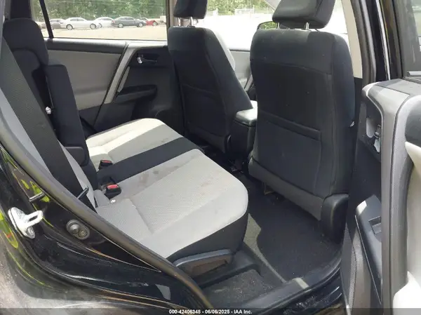 2T3RFREV3HW677338 2017 TOYOTA RAV 4 - Image 8