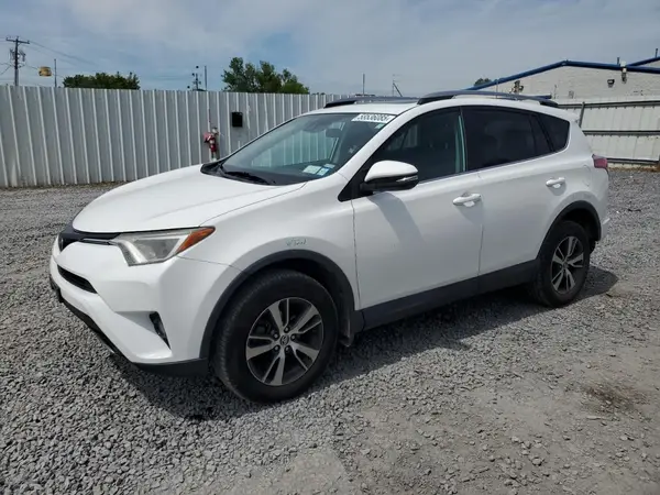 2T3RFREV3HW681437 2017 TOYOTA RAV 4 - Image 1