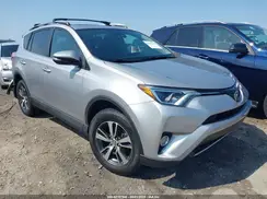 2T3RFREV3JW699085 2018 TOYOTA RAV 4