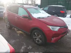 2T3RFREV3JW709128 2018 TOYOTA RAV 4