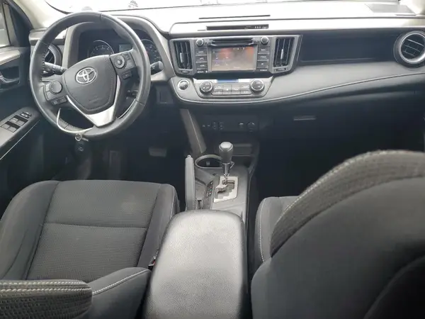 2T3RFREV3JW714863 2018 TOYOTA RAV 4 - Image 8