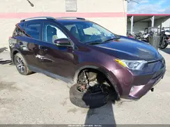 2T3RFREV3JW725460 2018 TOYOTA RAV 4