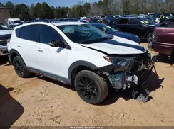 2T3RFREV3JW728567 2018 TOYOTA RAV 4