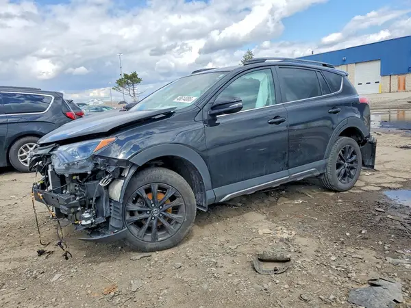 2T3RFREV3JW734630 2018 TOYOTA RAV 4 - Image 1