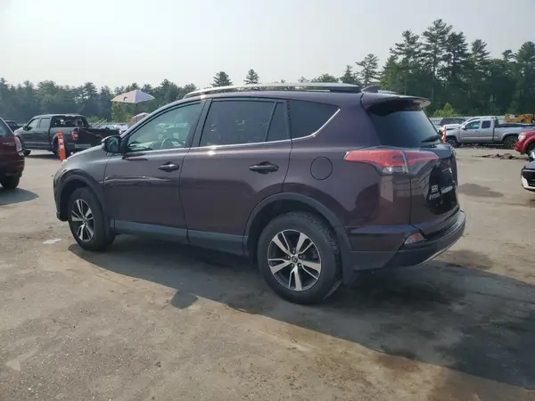 2T3RFREV3JW738208 2018 TOYOTA RAV 4 - Image 2