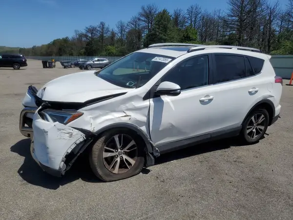 2T3RFREV3JW742758 2018 TOYOTA RAV 4 - Image 1