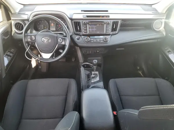 2T3RFREV3JW750472 2018 TOYOTA RAV 4 - Image 8